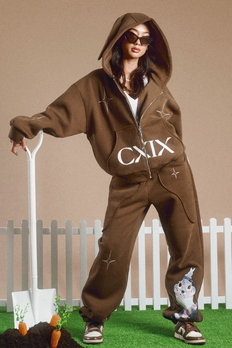 CXIX Creatures In The Club: Blessed Bunz Sweatpants - Chocolate - Image 5
