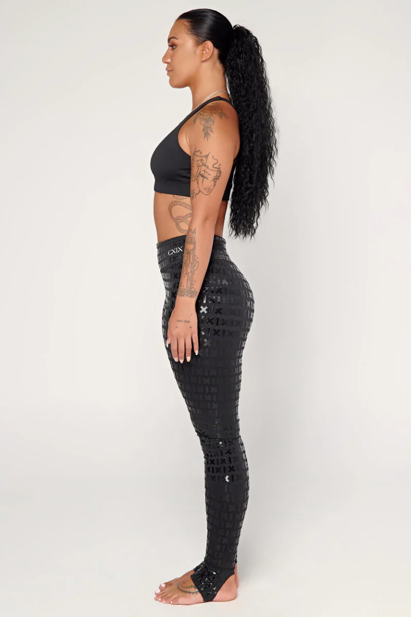 CXIX Gecko Grip Leggings with Grippy Waistband - Black - Image 5