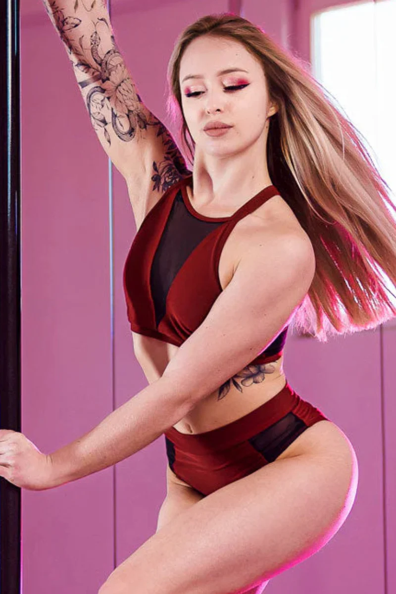 Dragonfly Victoria Sports Bra - Burgundy Mesh - Image 3