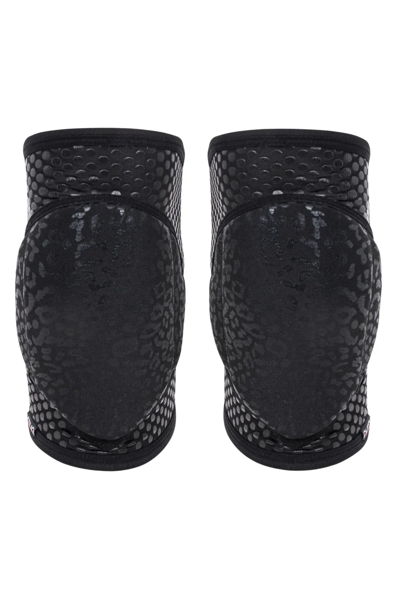 Queen Wear Grippy Kneepads - Wild Black - Image 5