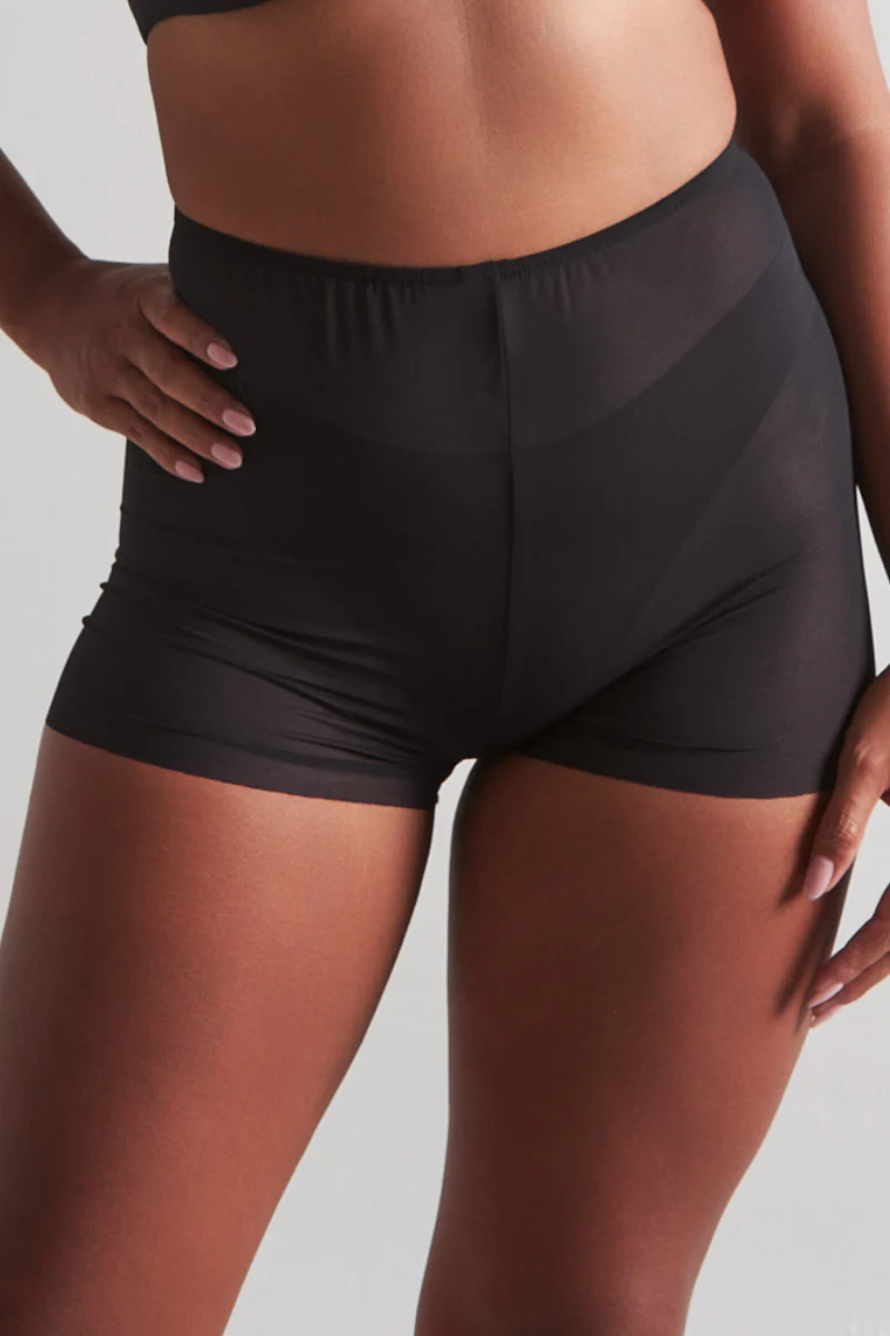 Harna Moire Shorts - Black Mesh - Image 4