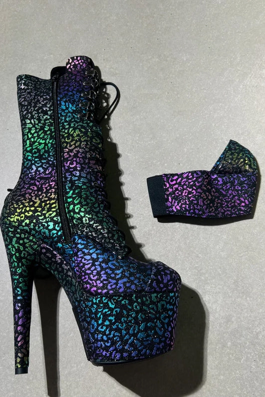 Hella Heels Classique 7inch Boot Protector - Moonlight Leopard - Image 2