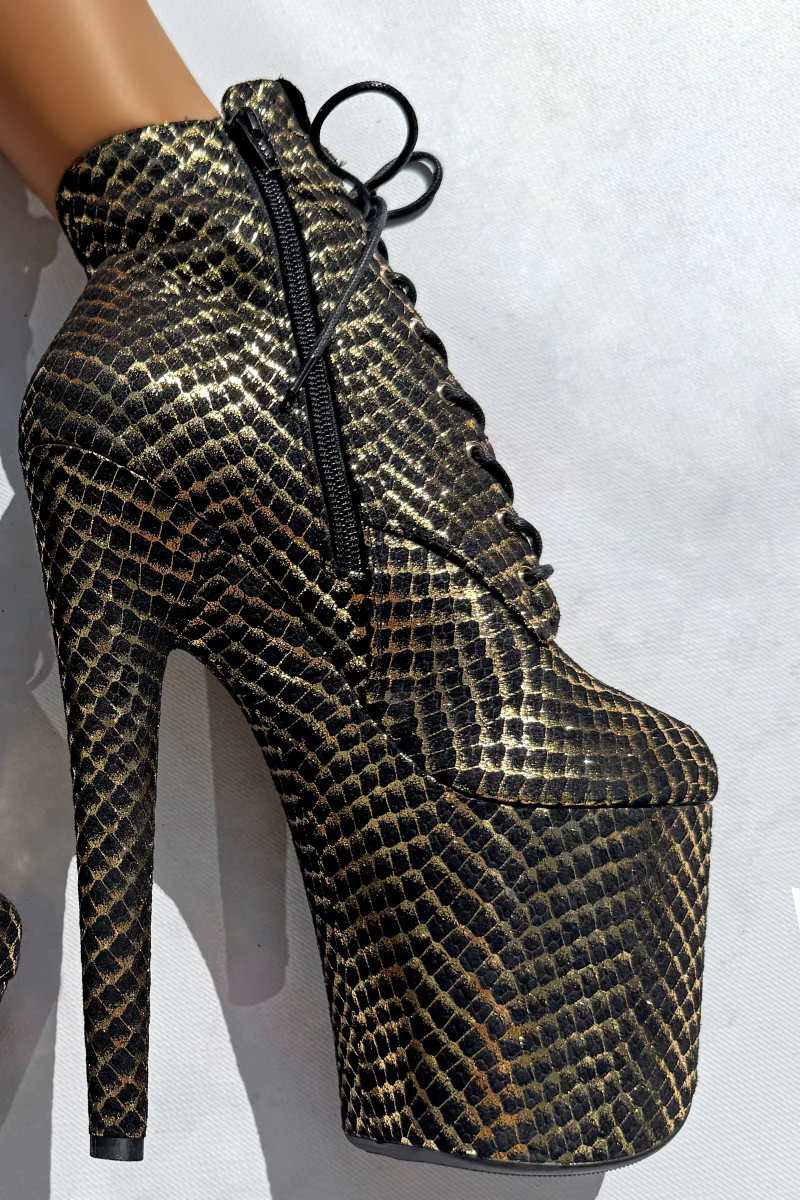 Hella Heels Khaleesi 8inch Low Ankle Boots - Black & Gold - Image 3