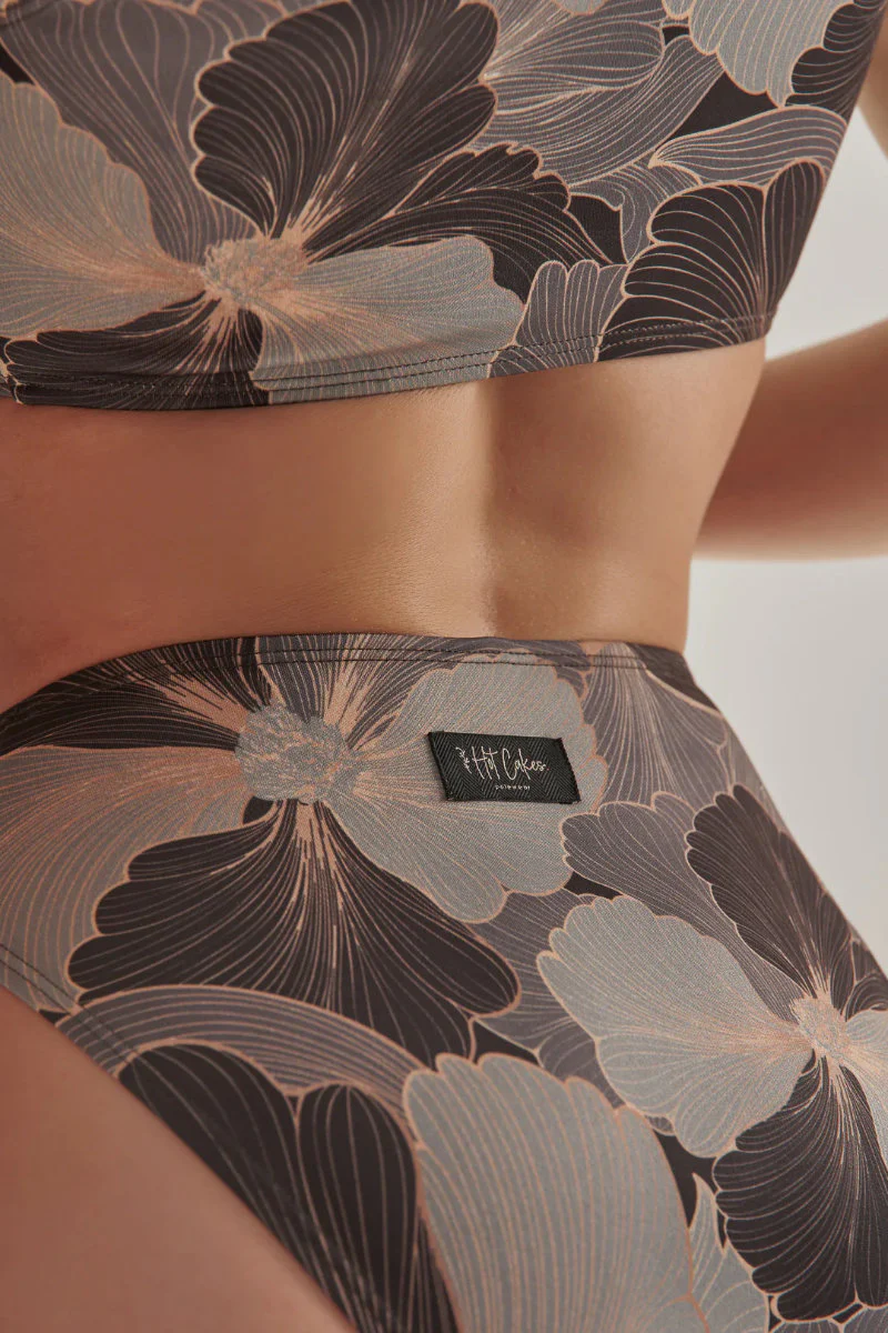 HotCakes Neoprene Bottoms - Dark Peonies - Image 5