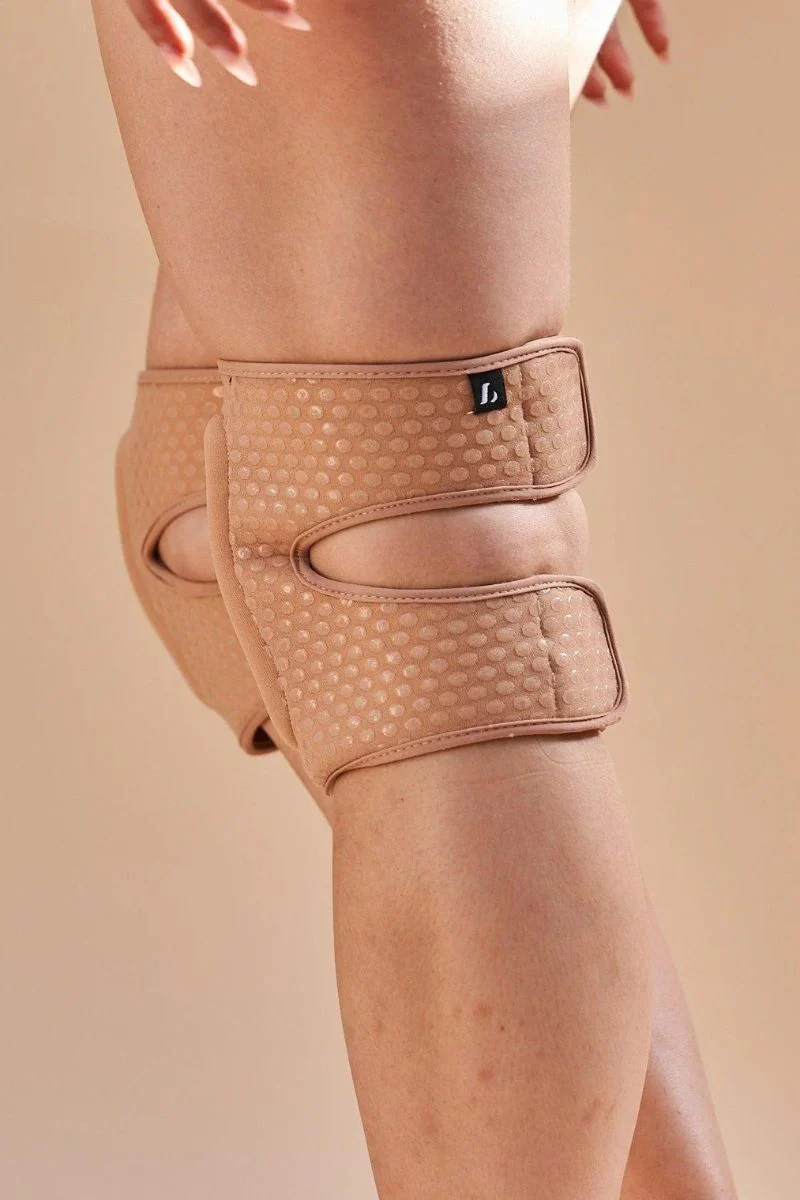 Lunalae Velcro Sticky Grip Kneepads - Sand - Image 4