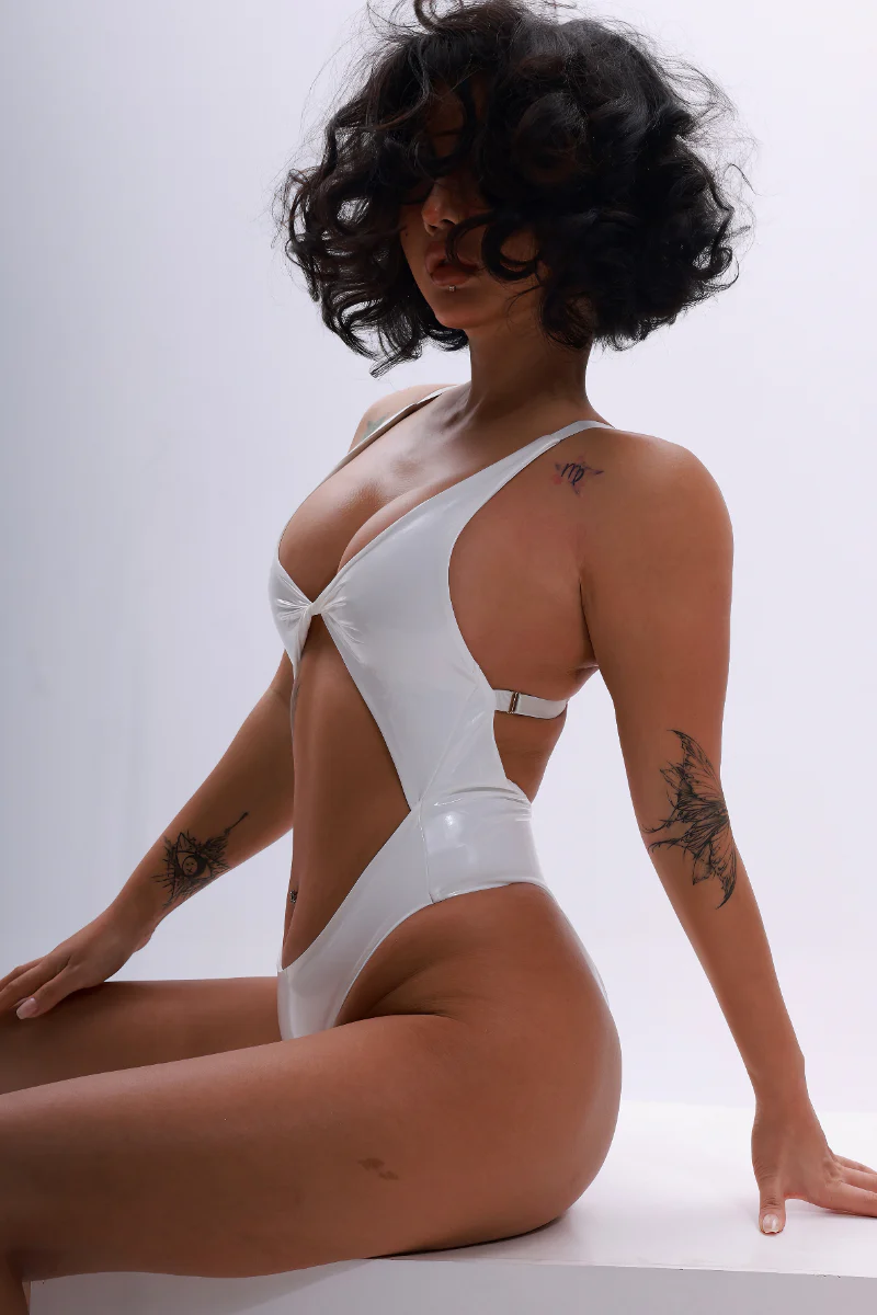 MADGAMER Glamour Muse Bodysuit - White Pearl - Image 3