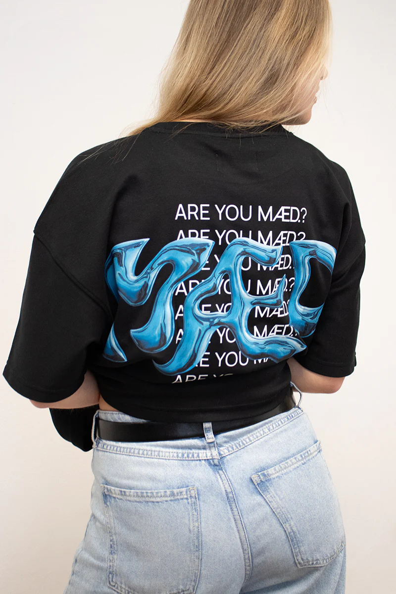 MÆD Liquid T-Shirts- Black