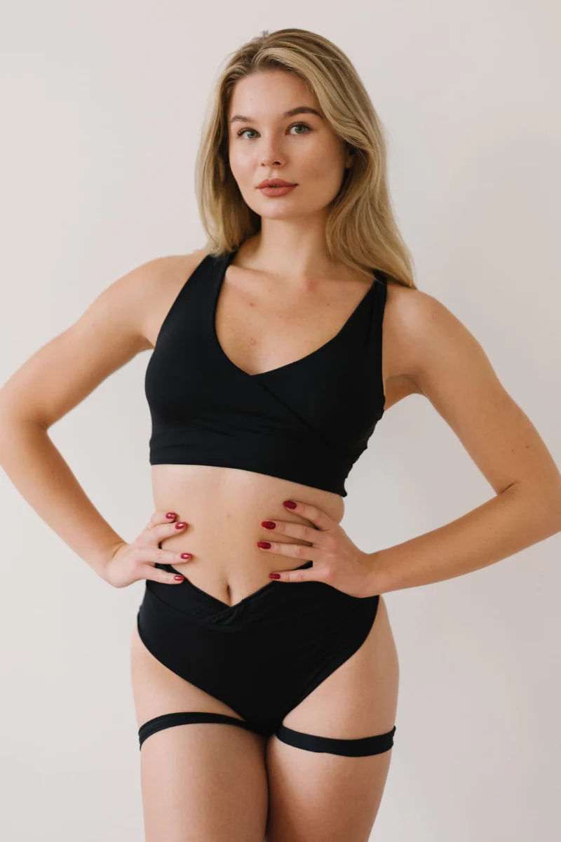 MOVS Wear Grace Top - Black