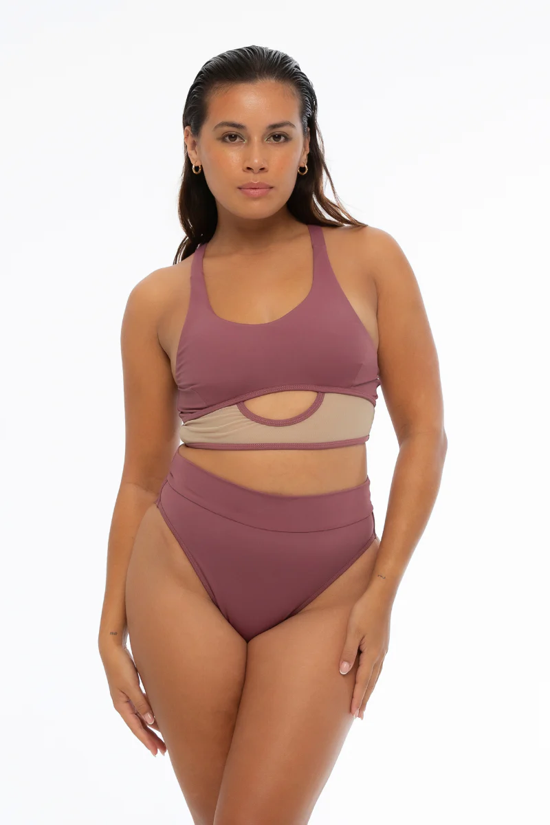 Nona Perkasa Amara Top - Wine