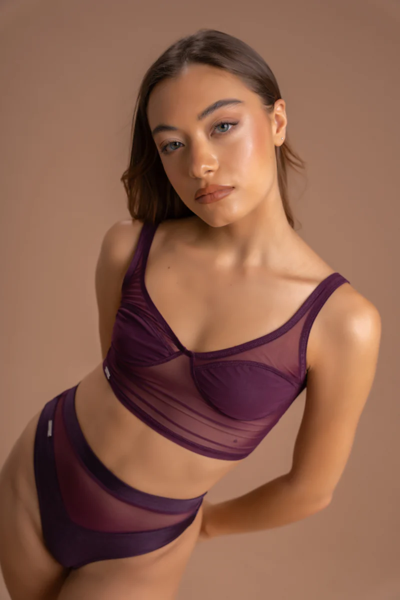 Paradise Chick Medusa Bralette - Maroon