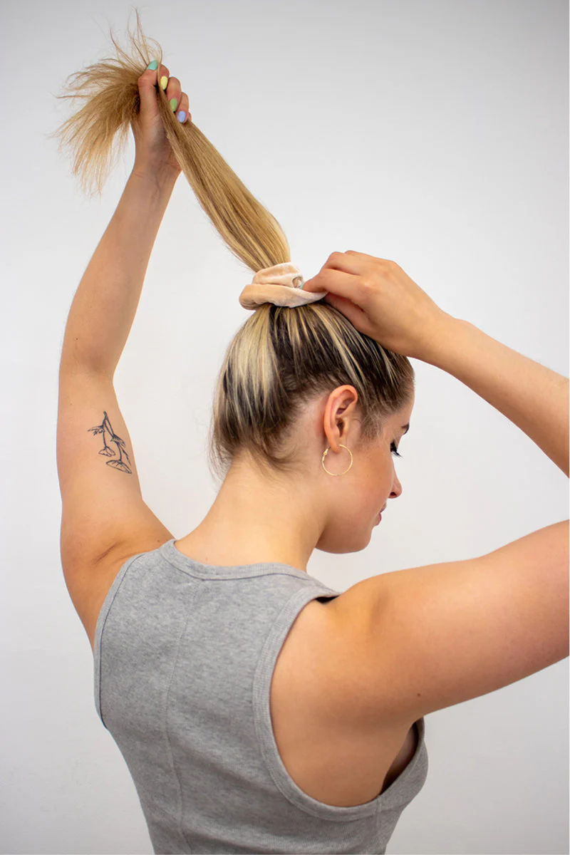 Pole Junkie Zipper Scrunchie - Moonstone - Image 4