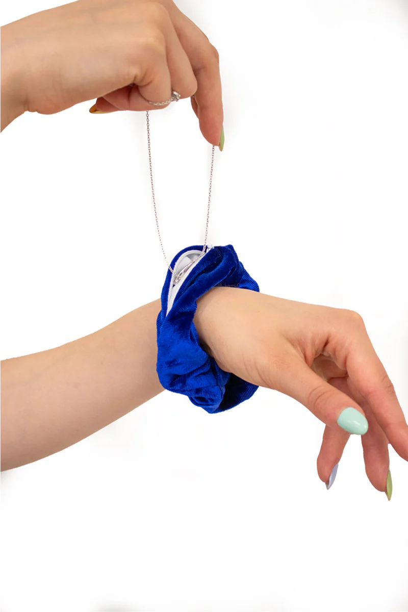 Pole Junkie Zipper Scrunchie - Sapphire