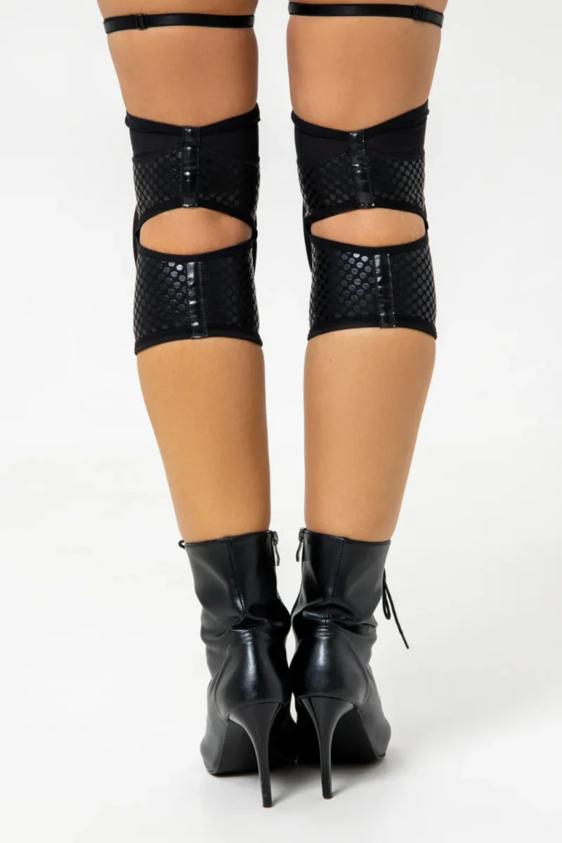 Queen Wear Grippy Kneepads - Black Fire - Image 5