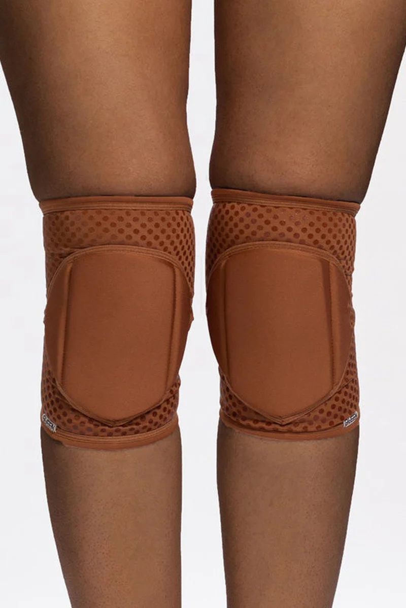 Queen Wear Grippy Kneepads - Mocha
