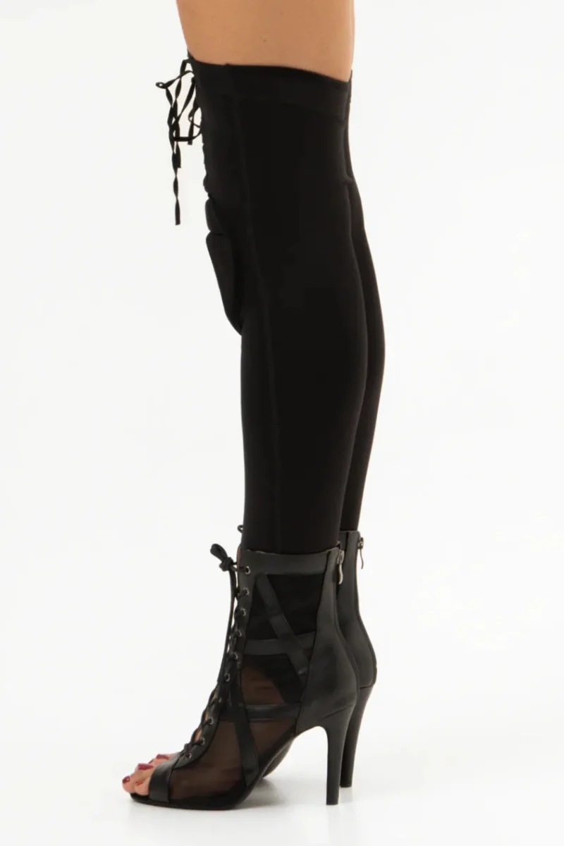 Queen Wear Infinity Thigh High Knee Pads - Black - Image 3