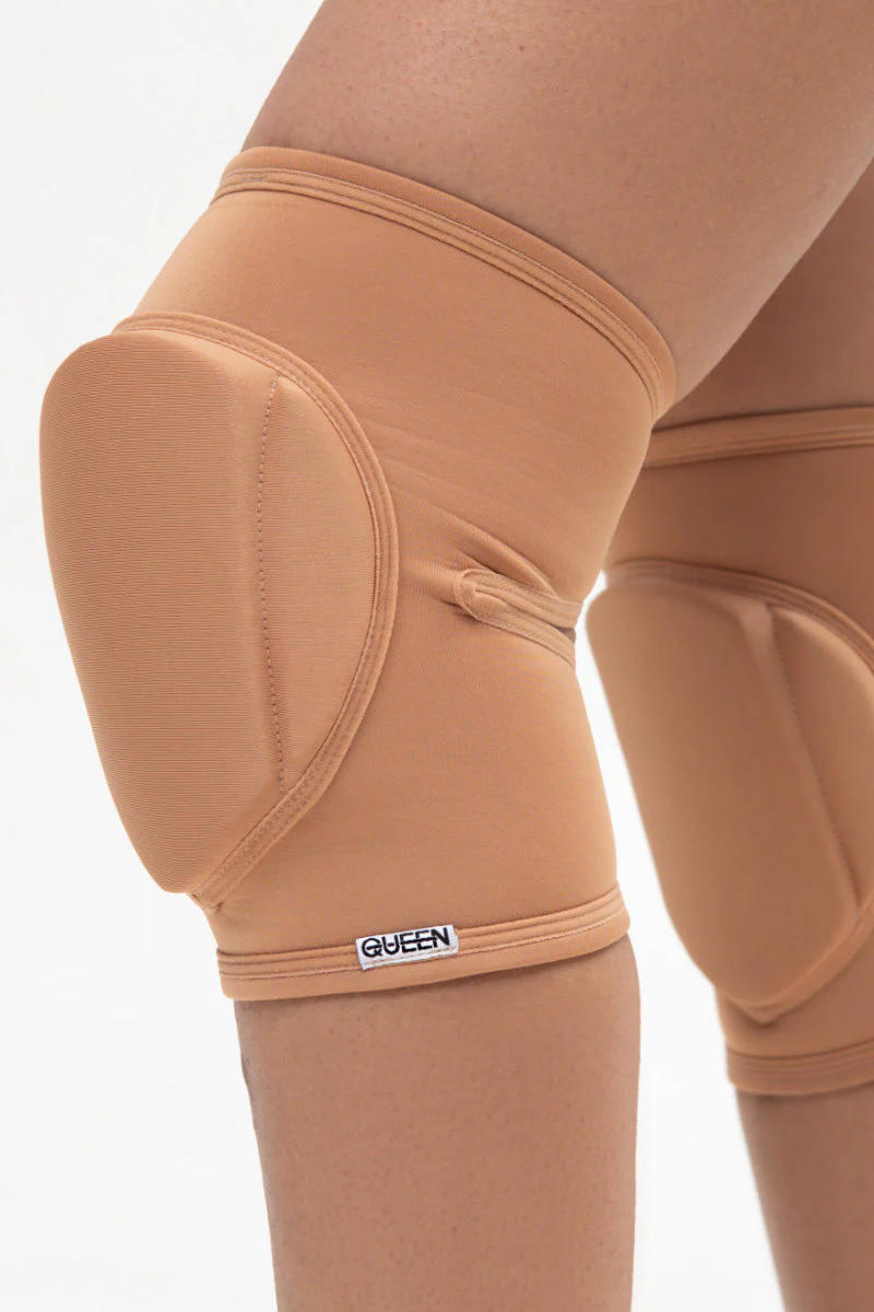 Queen Wear Classic Kneepads - Caramel - Image 4