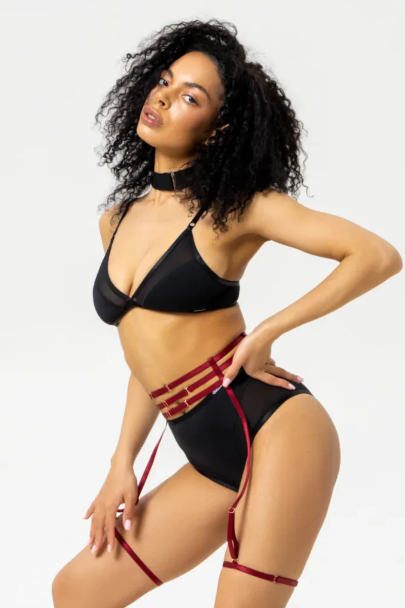 Queen Wear Garter Belt - Cherry Soul - Image 5