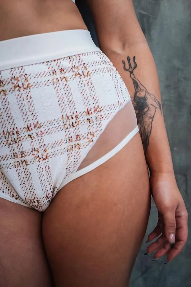 Rolling Alpha High Waisted Hot Pants - Voda - Image 3