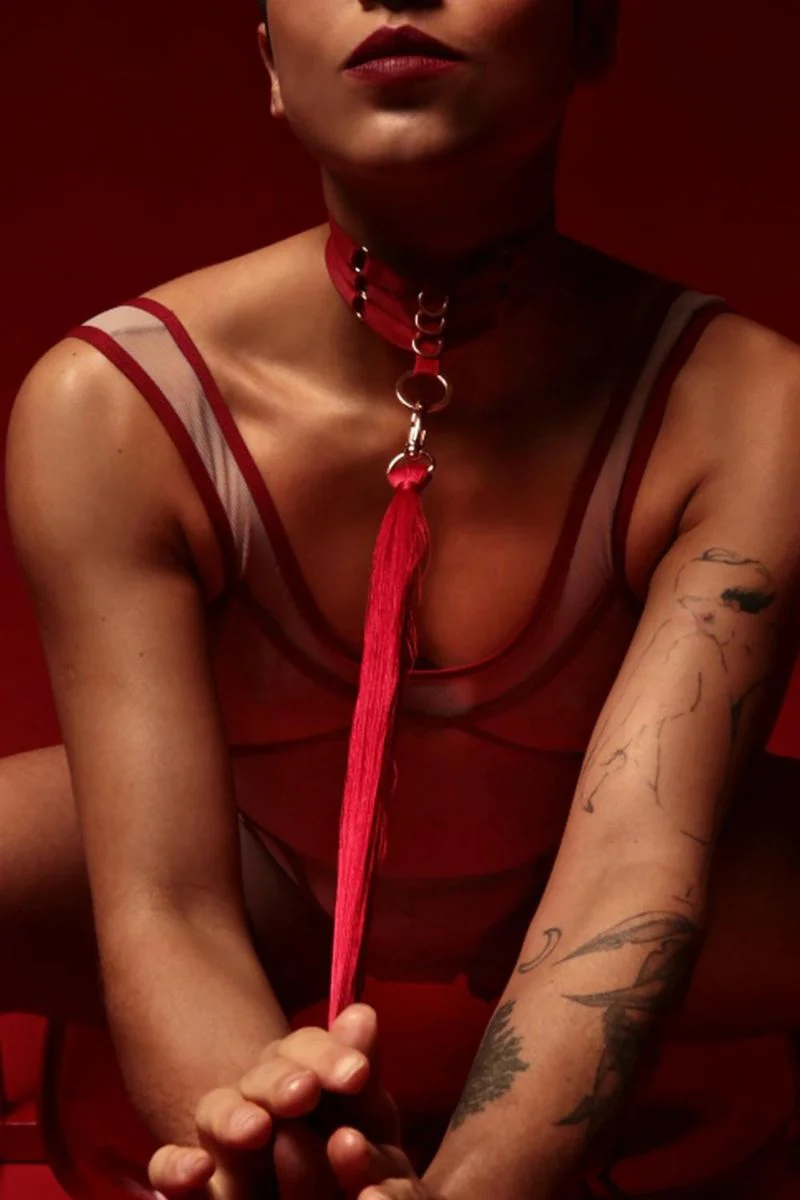 Rolling Halo Choker - Red/Gold - Image 3