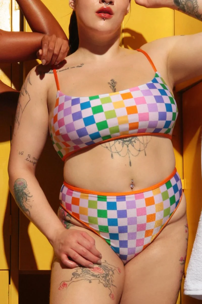 Rolling Vento Reversible Top - White/Rainbow Grid - Image 5