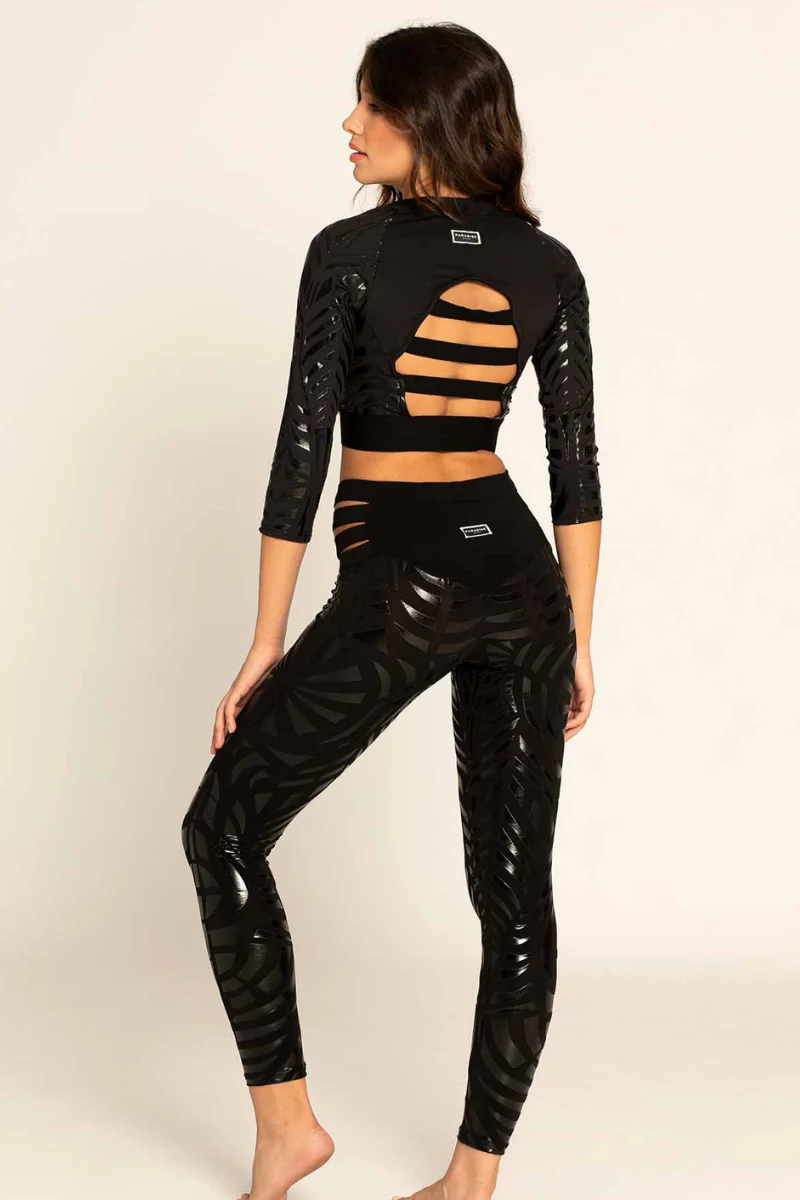 Paradise Chick Superhero Extra Sticky Crop Top - Aztec - Image 3